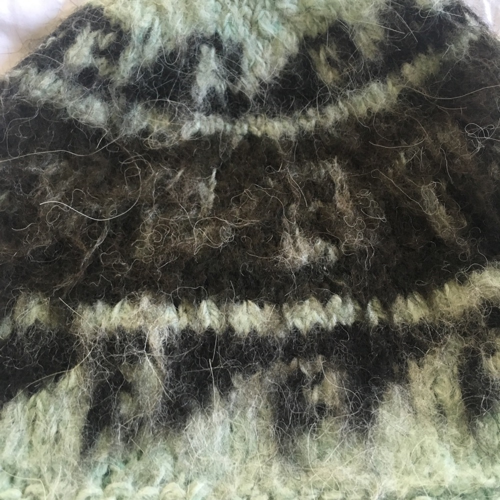 Authentic Peruvian Lambs Wool Knit Hat - image 2
